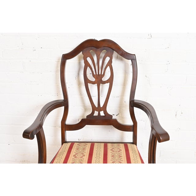 Berkey & Gay Style Antique Georgian Carved Walnut Dining Chairs, Circa 1920s For Sale In South Bend - Image 6 of 12