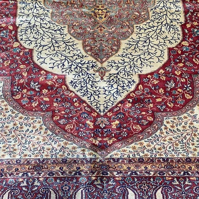 1990s Handwoven Persian Sarouk Farahan Style Rug 10’0″ X 13’0″ For Sale - Image 4 of 11