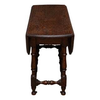 19th Century English Oak Drop Leaf Table (Small) For Sale
