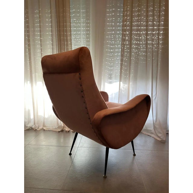 1960s Vintage Powder Pink Armchair, 1960s For Sale - Image 5 of 9