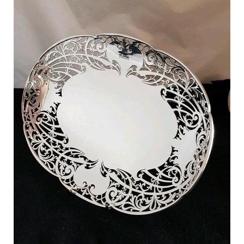 Sterling Silver Pierced Cake Stand from Cooper Brothers, 1942 For Sale - Image 3 of 14