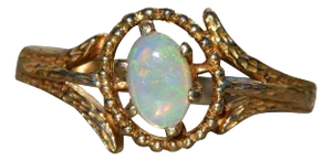 The Casnovia: Ladies Vintage 14K Gold Cocktail Ring set with Opal
