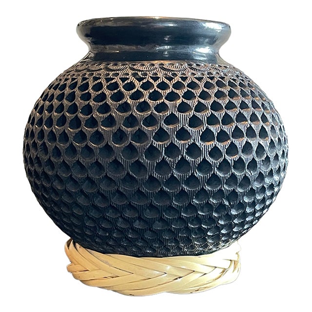 Mexican Oaxacan Black Clay Olla Vessel For Sale