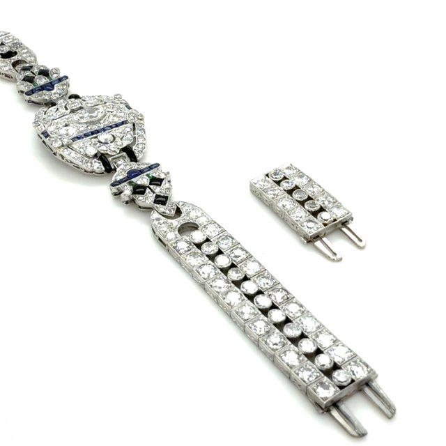 1920s Art Deco, 14.50 Carats Diamond, Sapphire and Emerald Bracelet, Platinum For Sale - Image 9 of 11