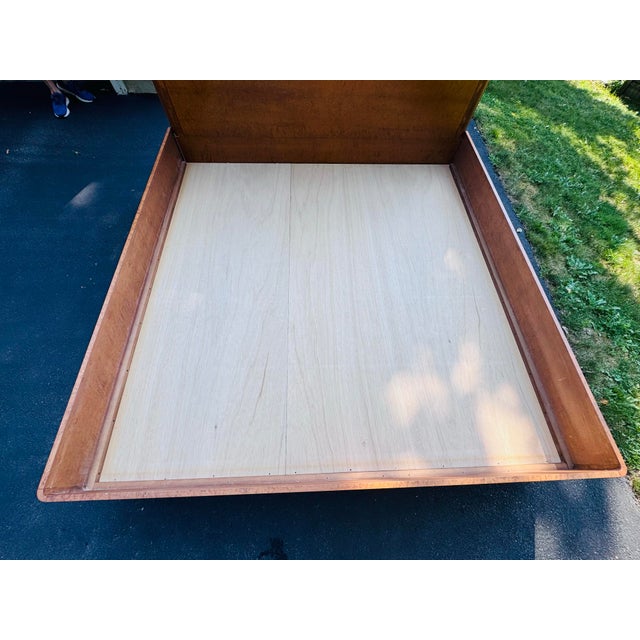 Vintage 1980s Custom Birdseye Maple King Size Bed For Sale In Boston - Image 6 of 12
