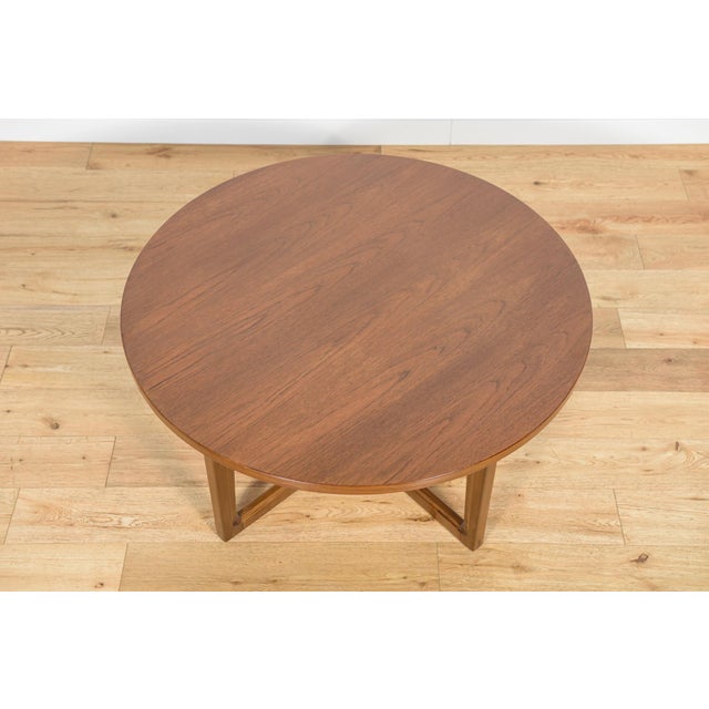 1970s Mid-Century Round Teak Coffee Table from Remploy, United Kingdom, 1970s For Sale - Image 5 of 13