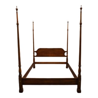 Statton Furniture Traditional Style Oxford Antique Cherry Queen Size Four Poster Bed 2070 For Sale