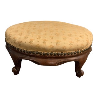 Early 20th Century Small French Louis XV Floral Ottoman For Sale