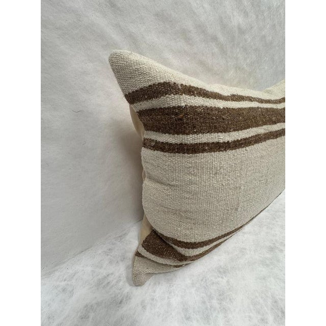 Turkish Hemp Pillow Cushion Natural Beige Brown Pillow Cushion Cover 16" x 24" For Sale - Image 4 of 4