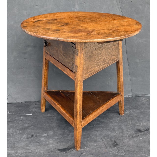 Large English Cricket Table of Patinated Oak From the Georgian Era For Sale - Image 11 of 16