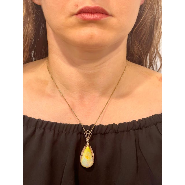 18 Carat Pear Ethiopian Opal Pendant / Necklace 14 Karat Yellow Gold Estate For Sale - Image 17 of 18