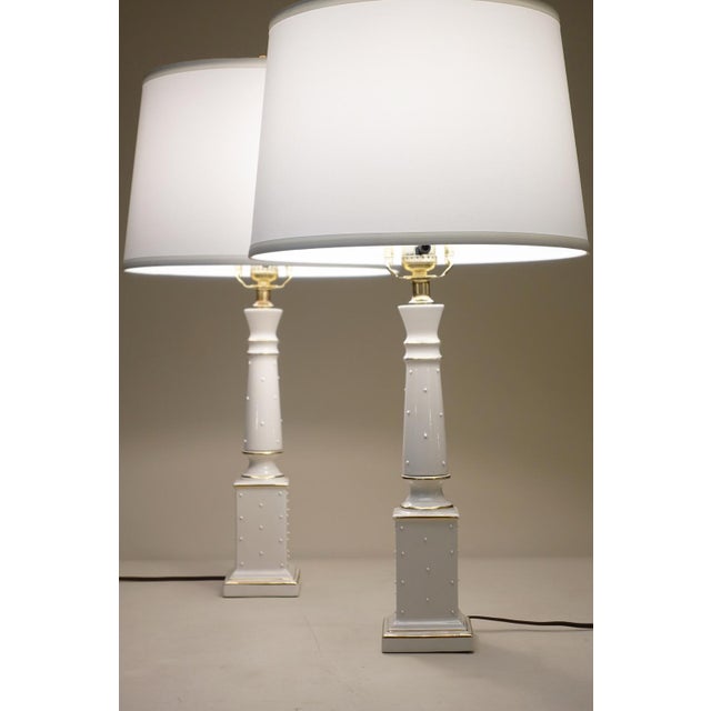 Hollywood Regency Matched Pair Lenox Quoizel Neoclassic Hollywood Regency Modern Column Porcelain Table Lamps 1960's For Sale - Image 3 of 14