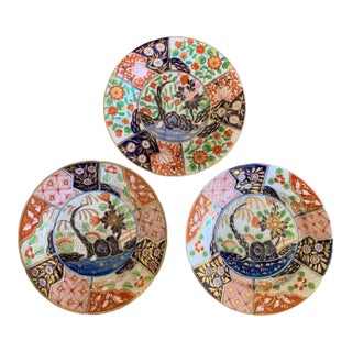 English Coalport Gilt Imari Porcelain Plates "Rock and Tree" or "Money Tree" Pattern - Set of Three For Sale