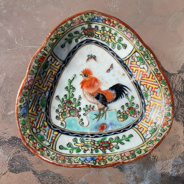 Late 19th Century Late 19th Century Set of 3 Chinese Rooster Pattern Sauce Dishes For Sale - Image 5 of 8