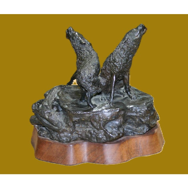 1980s Wolf Sculpture by D. Kennicutt For Sale - Image 4 of 6