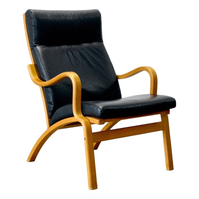 Mid 20th Century Bentwood Beech Armchair With Black Leather Attributed to Stouby For Sale