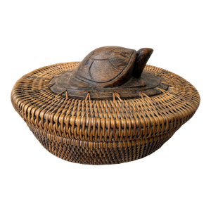 Vintage Indonesian Lombok Woven Rattan Lidded Basket With Wood Carved Turtle