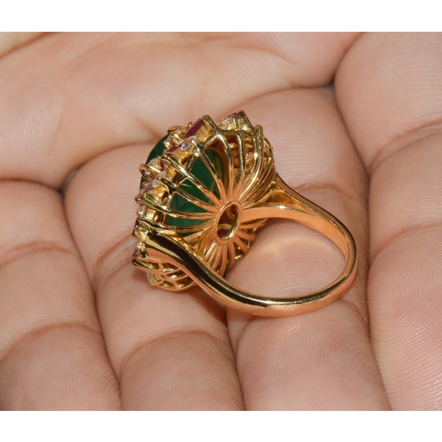 Late 20th Century Gia Certified 11.39Ct Zambian Emerald, Ruby & Diamond 18k Gold Cocktail Ring, Size 6 For Sale - Image 12 of 13