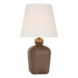 Thomas O'Brien by Visual Comfort Signature Josy 17" Cordless Table Lamp in Positano Sand with Linen Shade For Sale