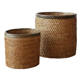 Vintage Rattan Nesting Baskets With Brass Rims For Sale