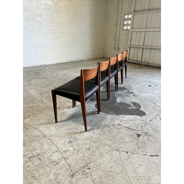 Mid Century Danish Teak and Black Leather Dining Chairs - Set of 5 For Sale In Phoenix - Image 6 of 6