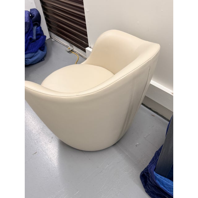 2020s DWR Leather Lína Swivel Chair For Sale - Image 5 of 10