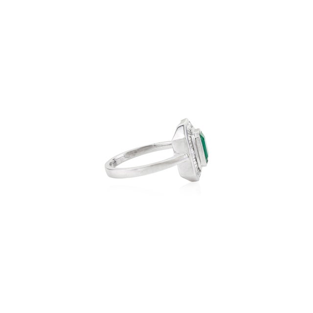 Metal VRJewels Emerald Cut Emerald & Baguette Diamond Halo Ring Size 6.5 in 14k White Gold For Sale - Image 7 of 14