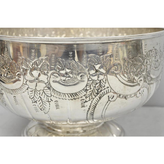 Vintage English Sheffield Kentshire Silver Plated Punch Bowl Set with 12 Footed Cup For Sale - Image 12 of 18