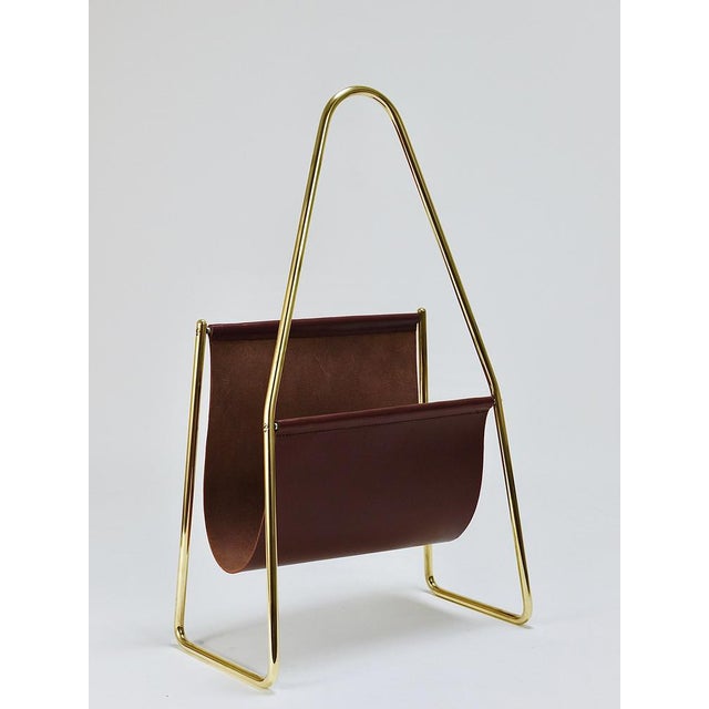 Mid-Century Magazine Rack in Brass and Brown Leather attributed to Carl Auböck, Austria, 1950s For Sale - Image 16 of 18