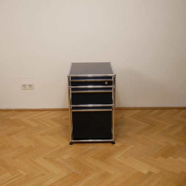 Mid-Century Modern Office Container by Fritz Haller & Paul Schärer for USM Haller For Sale - Image 3 of 8