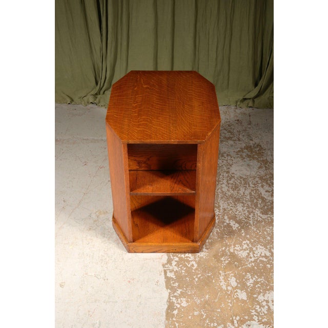 Golden Oak Book Table in the style of Heals, 1930s For Sale - Image 4 of 6