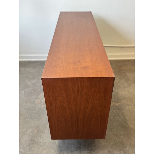 1960's Low Dresser Attr. To Stanley Young for Glenn of Ca For Sale - Image 9 of 13