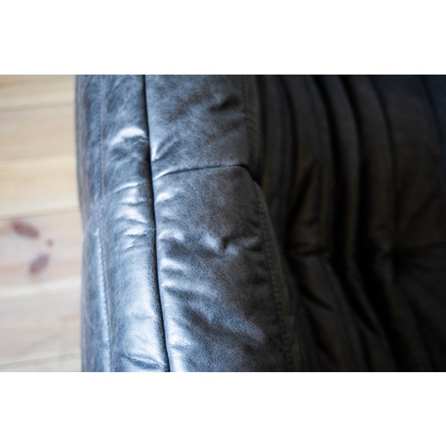 This Togo has been reupholstered with new foam and high-quality new fabric, keeping its inner structure giving the item...