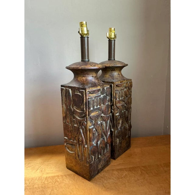 Vintage Abstract Carved Ceramic Lamps - A Pair For Sale In West Palm - Image 6 of 13