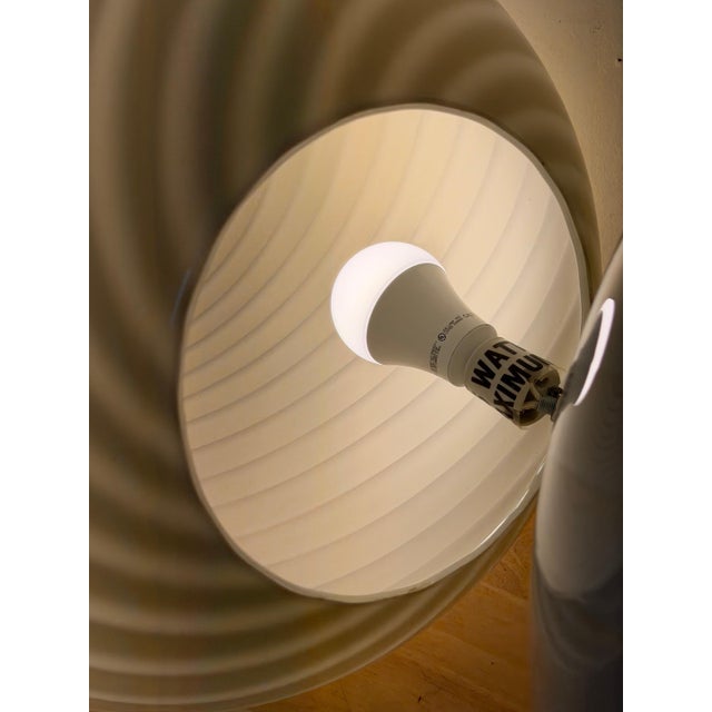 Off-white 1980s Monumental Vetri Murano Spiral Ribbed Egg Lamps, Italy - a Pair For Sale - Image 8 of 17