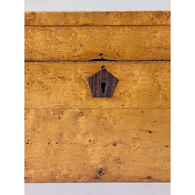 18th Century Inlaid Marquetry Document Box For Sale In Boston - Image 6 of 11