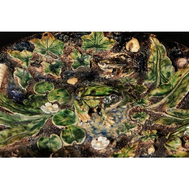 French Majolica Palissy Dish Frogs Amongst Lilies, Léon Brard For Sale - Image 4 of 11