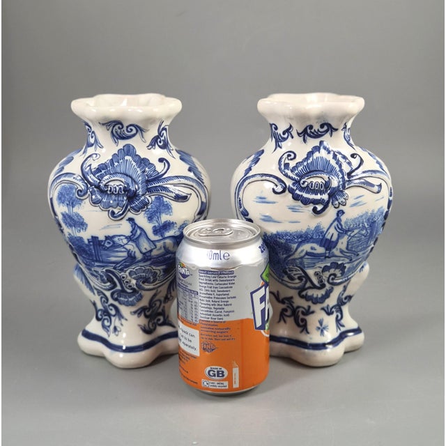 Antique French Blue and White Faience Vases from Desvres, Fourmaintraux-Courquin, 1880s, Set of 2 For Sale - Image 9 of 10