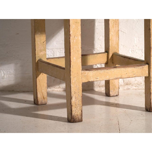 Bedside Tables in Pine Wood, Central Europe, 1940, Set of 2 For Sale - Image 6 of 11