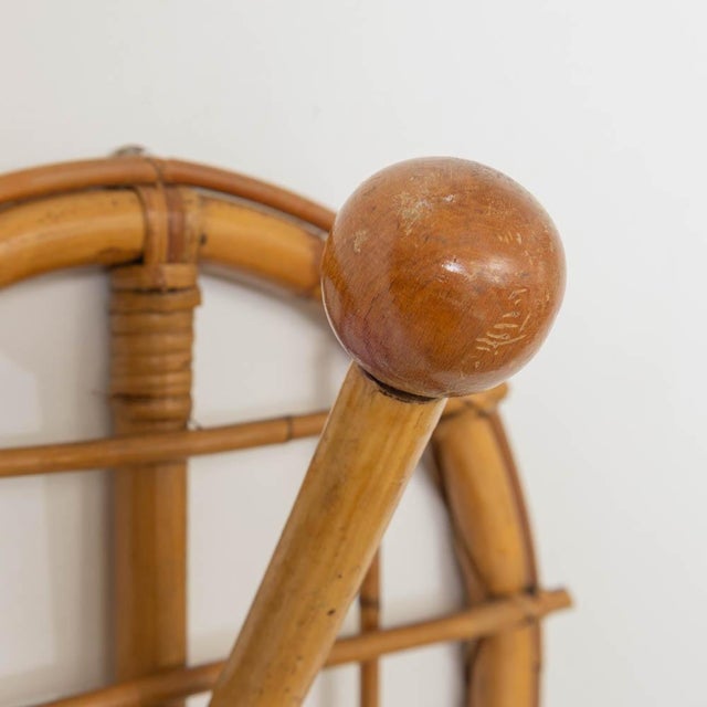 1960s French Rattan Tennis Racket Wall Hook For Sale In Los Angeles - Image 6 of 9