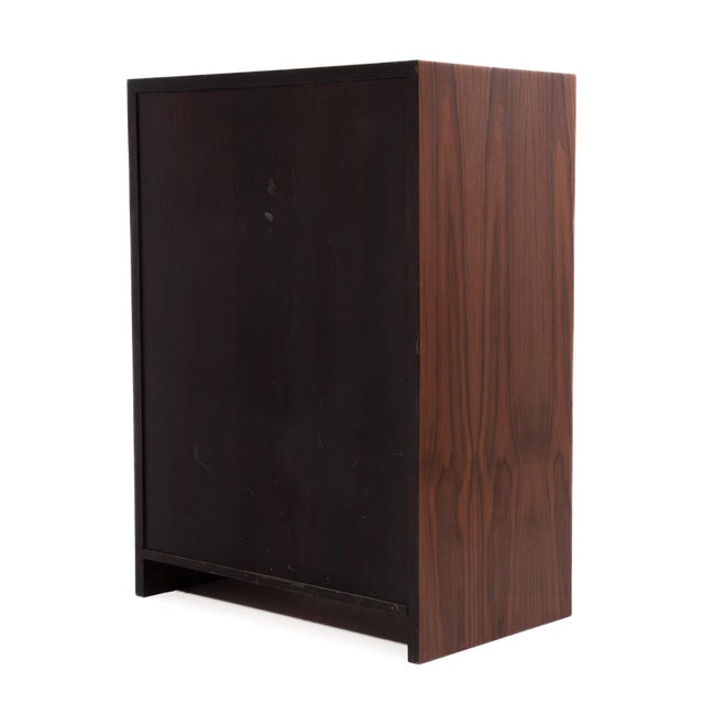 Brown 1950s Widdicomb Dale Ford Mid Century Walnut Five Drawer Tall Chest Restored For Sale - Image 8 of 17
