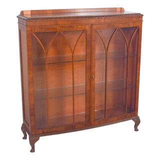 Antique English Two-Door Display Cabinet, 1890s For Sale