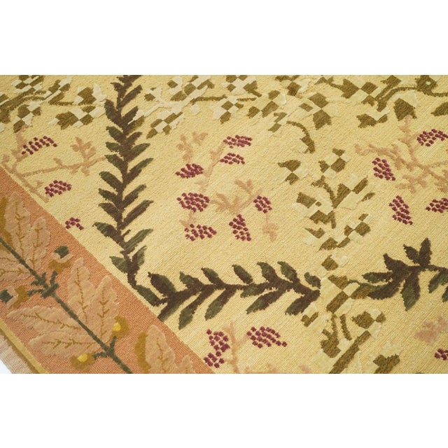 Sumak Rug 6' X 9' For Sale In New York - Image 6 of 10