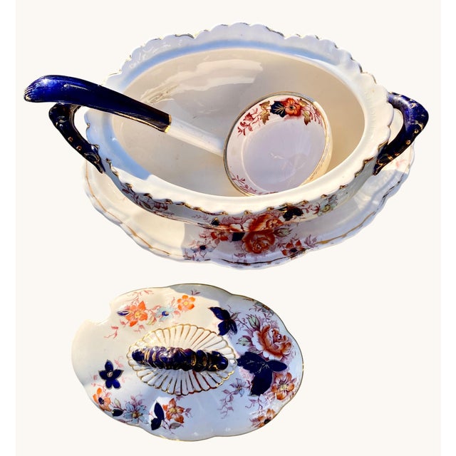 Late 19th Century Late Meyer Sauce Tureen on Dish With Serving Spoon/ Ladle. For Sale - Image 4 of 15