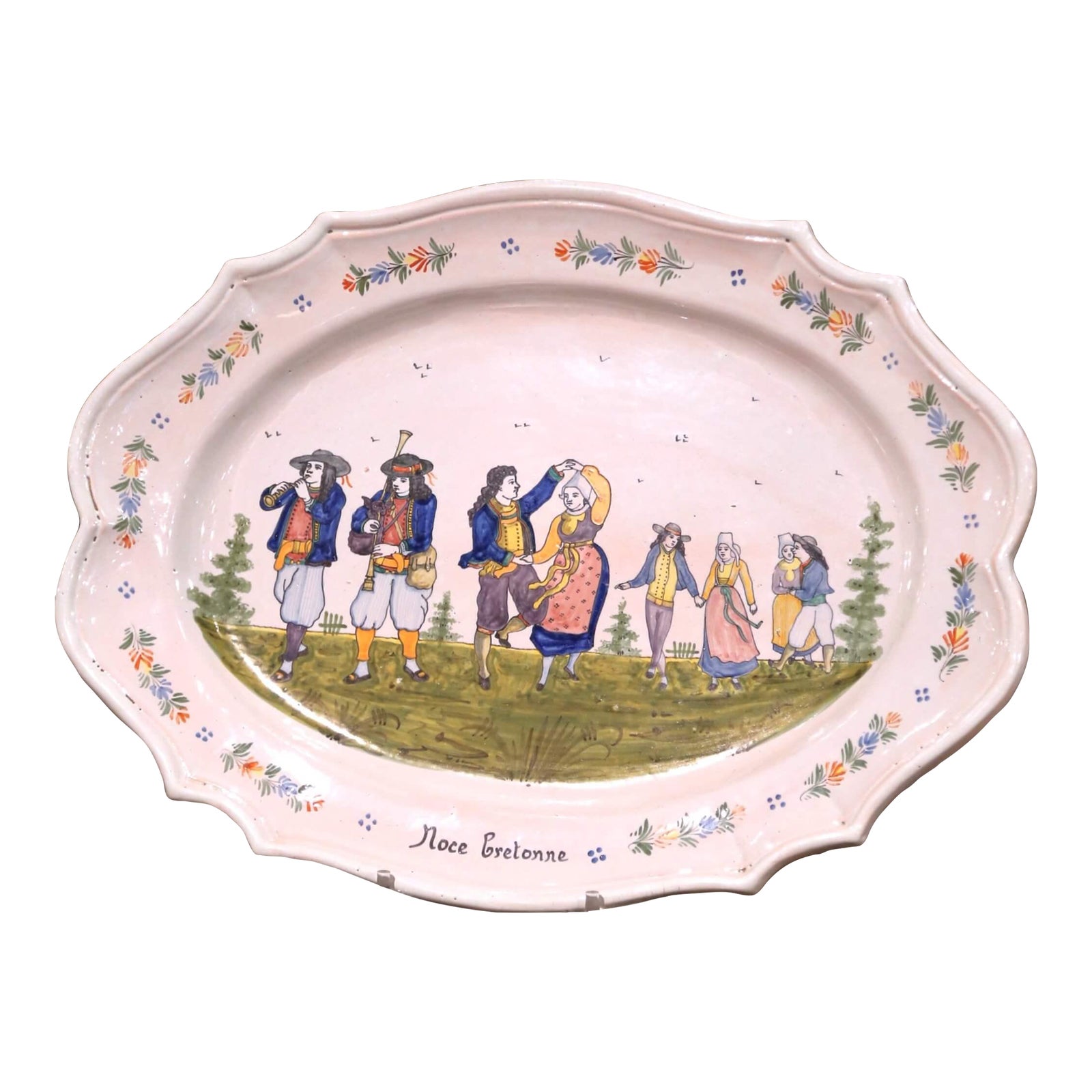 Early 20th Century French Hb Quimper Faïence Oval Wall Platter
