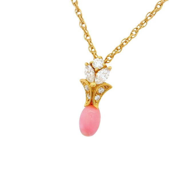 Conch Pearl Diamond 18k Yellow Gold Drop Pendant Necklace For Sale - Image 4 of 7