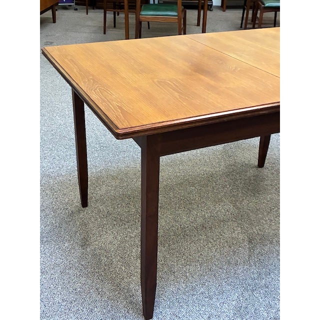 Mid Century Modern Extending Teak Dining Table W/ Butterfly Leaf by White & Newton, Uk c.1960 For Sale - Image 4 of 14