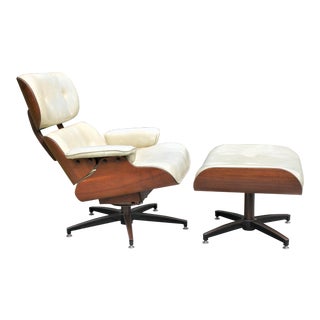 Mid-Century Modern Eames-Style Naugahyde Upholstered Walnut Laminated Lounge Chair and Ottoman For Sale