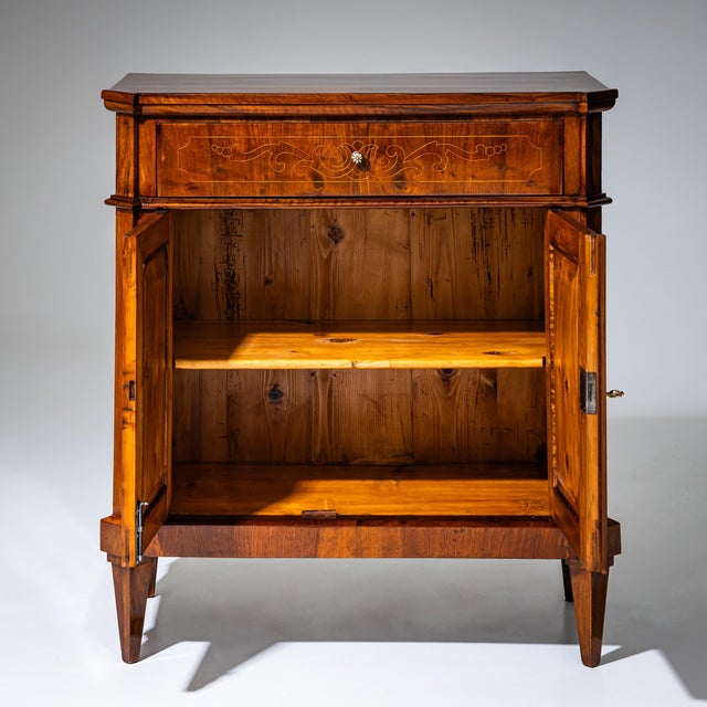 Wood Antique Buffet in Walnut, 1800s For Sale - Image 7 of 14