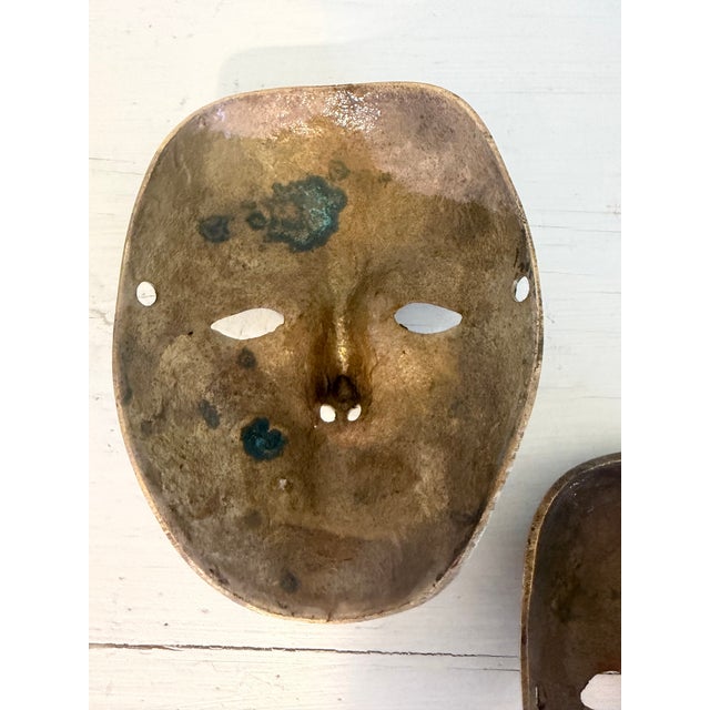 1980s Vintage Brass Venetian-Style/Mardi Gras Theatrical Mask For Sale - Image 5 of 8